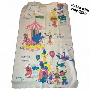 Vintage 1970s Sesame Street Parade Blanket Big Bird Bert Ernie Retro Nursery